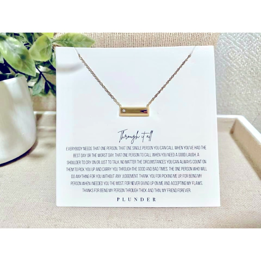 NEW ✨ Gold Bar Necklace with Card